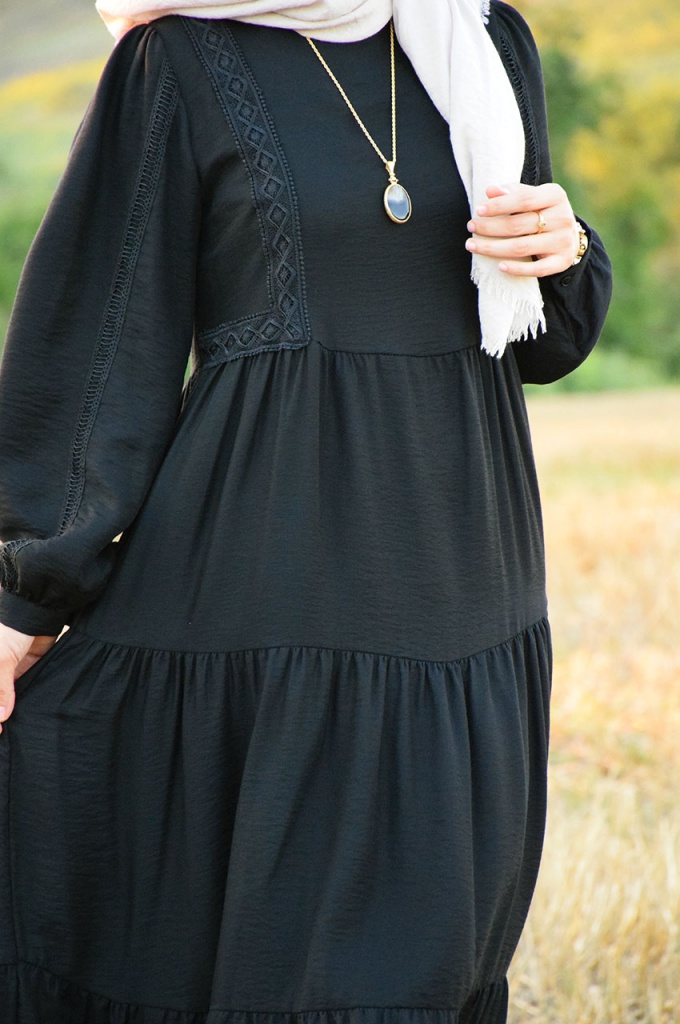 Fisto Şeritli Siyah Renk Elbise