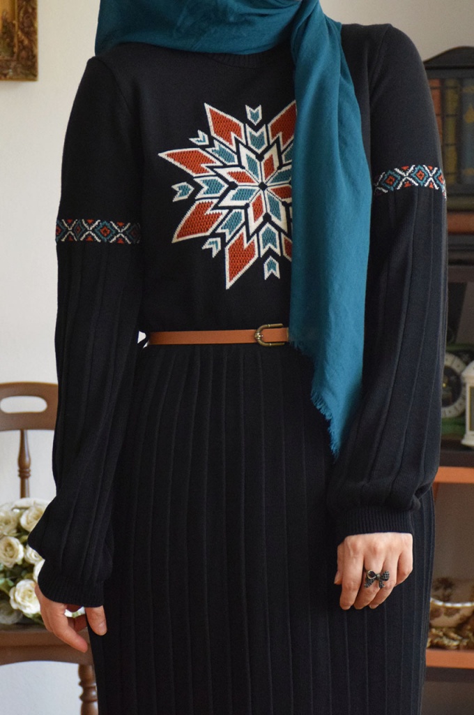 Etnik Desen Siyah Renk Triko Elbise