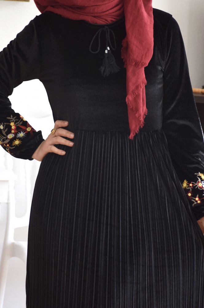 Kadife Siyah Elbise