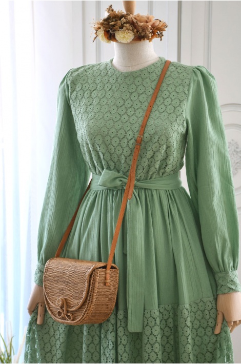 Tüllü Yeşil Renk Elbise