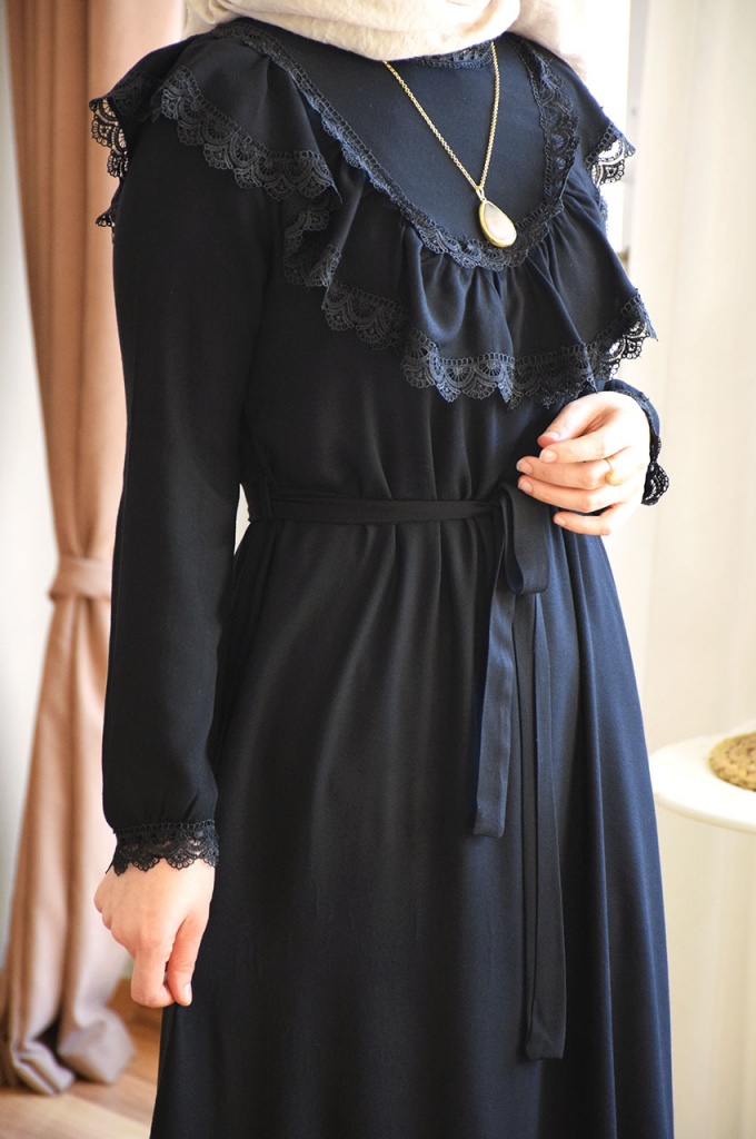 Prenses Model Siyah Elbise